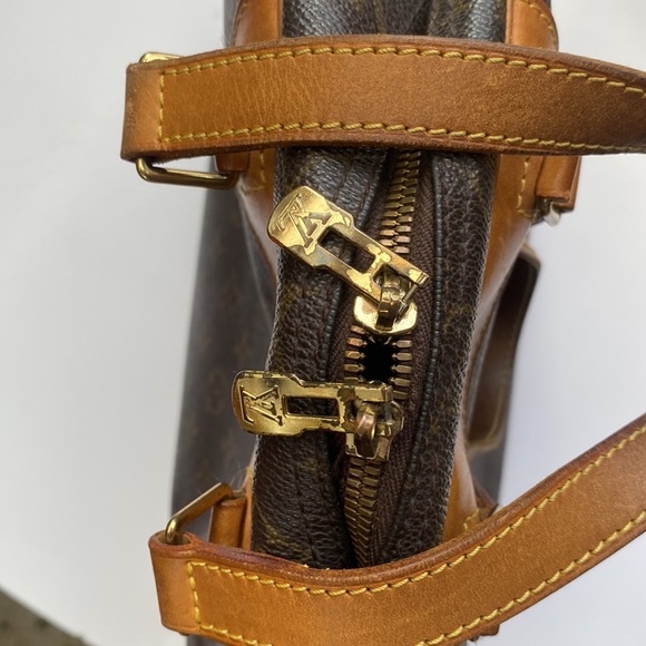 💎AUTHENTIC LOUIS VUITTON EXCURSION HANDBAG MONOGRAM - Picture 7 of 13